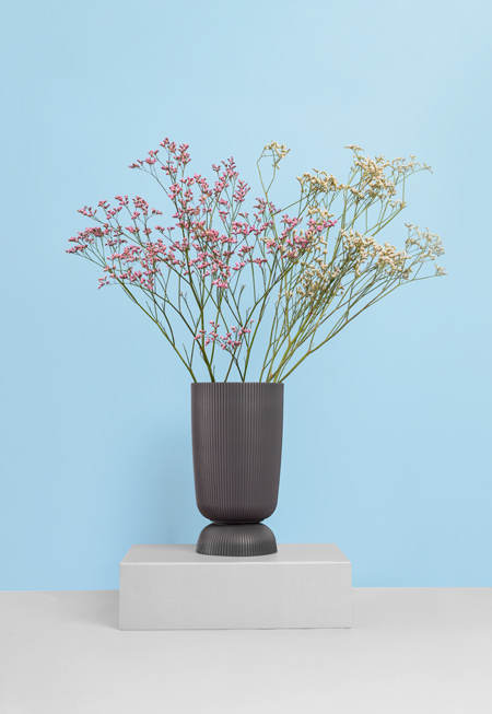 Viola vase